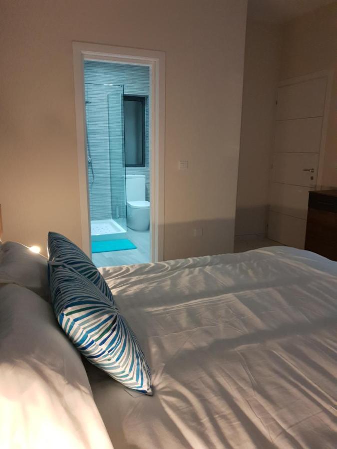 A New Ground Floor Maisonette - Mellieha Bay Is-Sellum Kültér fotó